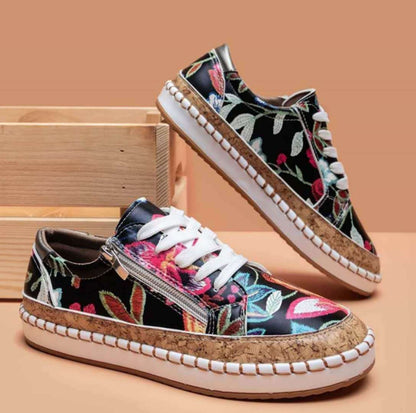 Monaco - Casual platte damesschoenen met veters en colour block print